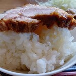 うおたみ - チャーシューオンザライス！