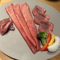北新地 肉料理 名門 - 