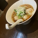 チャイニーズキッチン ヒゲクジラ - 