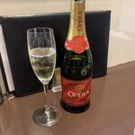 チャイニーズキッチン ヒゲクジラ - 