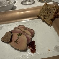 シェ・イノ - 