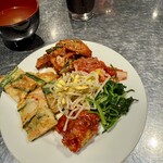 韓国料理食べ放題 ムハンポチャ - 