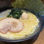 濃厚豚骨ラーメン 濱虎家 - 