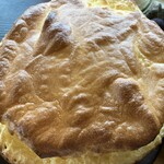 THE BASE 나카카루이자와 - iPhoneSE3のタテよりも余裕で大きい！