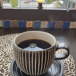 THE BASE - まずはホットコーヒーで一息