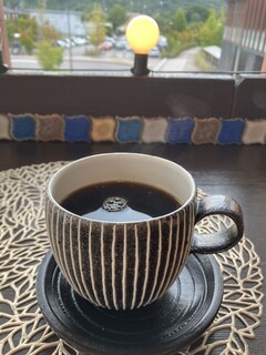 THE BASE Nakakaruizawa - Take a moment to relax with a hot coffee.