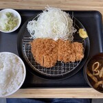とんかつや さとう - 上ロースかつ定食