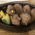 ステーキみたいなハンバーグ - 