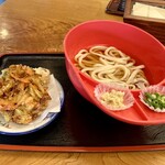 かわたうどん - ヘルメットうどん