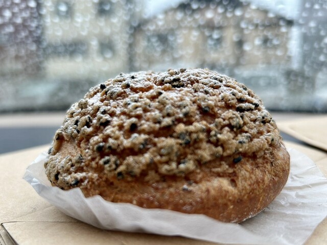 宮古の人気パティスリー「レ・ド・シェーブル」- 手作りケーキとカフェ体験