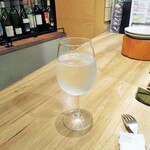 ミアスタンド - お冷