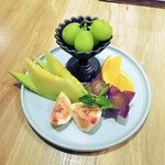 ミアスタンド - フルーツ盛り