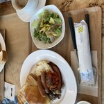 Farm to Me Restaurant - 