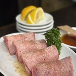 ヤキニク キナシ - 