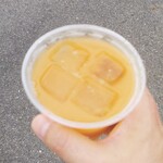 カフェディク - マンゴー杏仁ティー ※上から (2025.09.14)