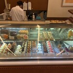 パティスリー モンプリュ 本店 - 