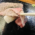 しゃぶしゃぶ文 - バーナーで炙った上質肉