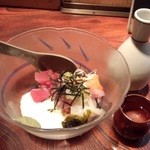 Izakaya Monshi - おまかせ海鮮納豆＋燗酒/小徳利