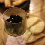 カクニマル - ねぎトロアボカドタルタルwith焼いたナン