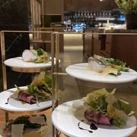ERUTAN RESTAURANT BAR - 