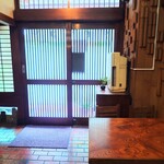 大村庵 - 駅前通りに面した、駅チカ路面店です。