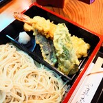 大村庵 - "海苔"のない、"天もり"という理想的なメニュー。