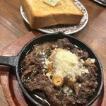 ボブリー 新橋店 - アヒージョ(トースト一枚がつきます)