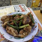 もつ焼き いしん - シビレ唐揚げ