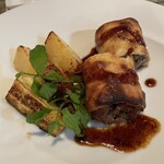 KISS'N  Little dining - ミートパイ