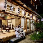 角甚 - 洞川温泉の夜