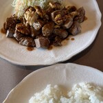 洋食工房 葉JUE - サイコロ200g ごはん大盛り