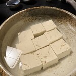 角甚 - 名水ゴロゴロ水で作った昔ながらのお豆腐