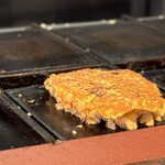 浅井 -  \(°∀° )/ いい焼き色！この後返すと完成や