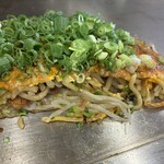 鉄板 厳島 - キャベツ、もやしの具合もよし。