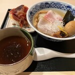 あら炊き中華そば 魚櫓魚櫓 - 