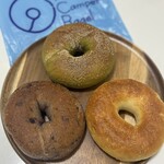 ハッピーキャンパーベーグル - 和栗と宇治抹茶、丹波黒豆と黒ゴマ、プレーン