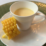レストラン ル・ボワ(登大路ホテル) - 冷製コーンスープ