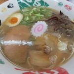 そば作 - とんこつ醤油らーめん（680円）2014年10月