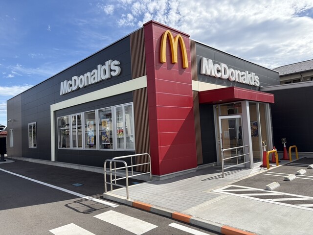 マクドナルド 角田ヤマザワ店（McDonald's） - 角田（ハンバーガー）の写真