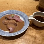 日本橋海鮮丼 つじ半 - 別皿刺身