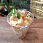 てらこやCafe - ピーチティーパフェ