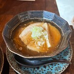 古民家ヌードゥル 黒揚羽森住 - 醤油らぁ麺1000円