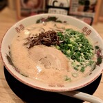 濃厚とんこつラーメン だるま一家 - 料理写真: