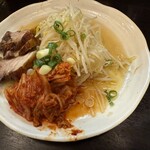 にんにくラーメン 英 - 