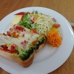 ツキカフェ - チーズトーストプレート