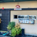 ヨコバチ - 外観