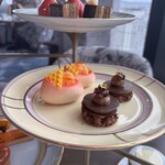 ウォルドーフ・アストリア大阪 - 