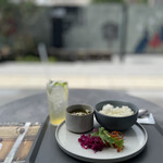 ZEROCORNER - ランチ　1種盛り、飲み物付き