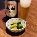 ヨコバチ - 一文字のぐるぐる