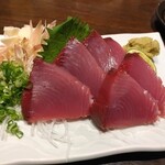 室戸屋ジロー - カツオの刺し身